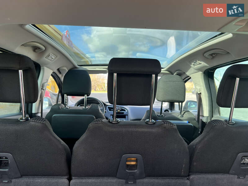 Микровэн Peugeot 5008 2009 в Луцке фото 18 Микровэн Peugeot 5008 2009 в Луцке