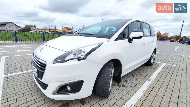 Peugeot 5008 2014