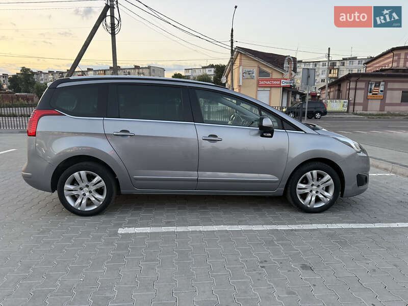 Микровэн Peugeot 5008 2014 в Калуше фото 14 Микровэн Peugeot 5008 2014 в Калуше