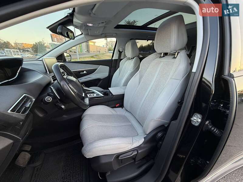 Внедорожник / Кроссовер Peugeot 5008 2017 в Кривом Роге фото 29 Внедорожник / Кроссовер Peugeot 5008 2017 в Кривом Роге