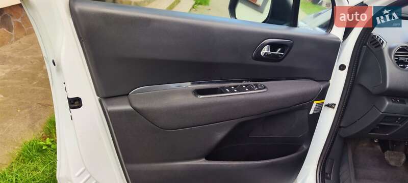 Мікровен Peugeot 5008 2014 в Коломиї