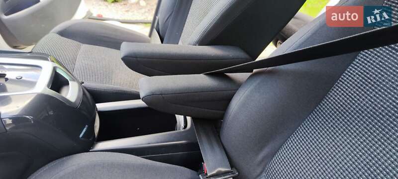 Мікровен Peugeot 5008 2014 в Коломиї