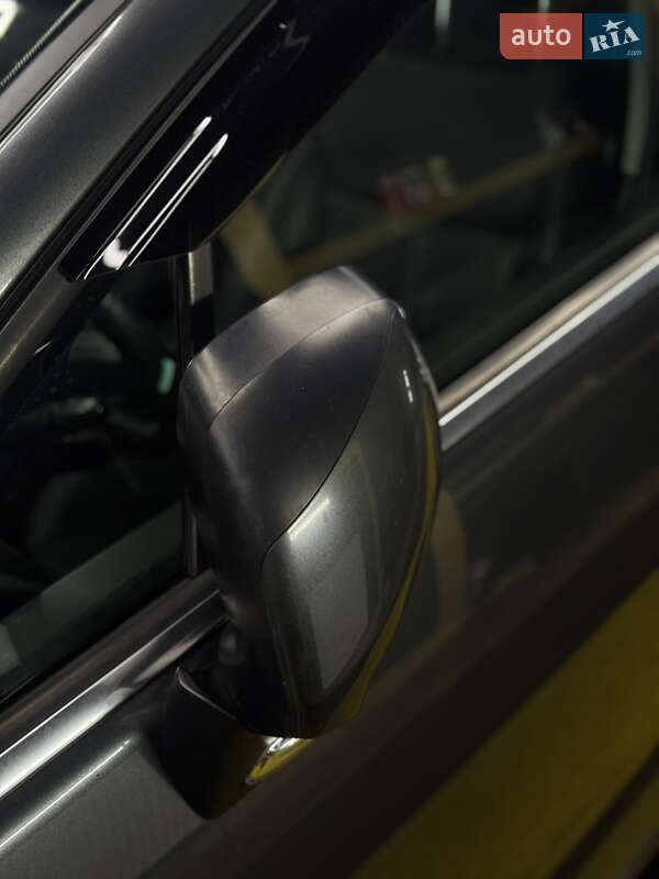 Микровэн Peugeot 5008 2011 в Львове