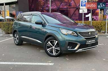 Позашляховик / Кросовер Peugeot 5008 2017 в Києві