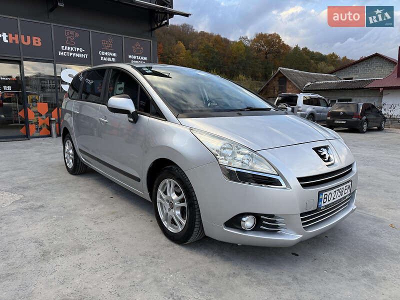 Микровэн Peugeot 5008 2010 в Теребовле