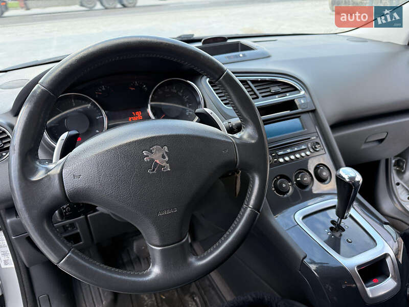 Микровэн Peugeot 5008 2010 в Теребовле