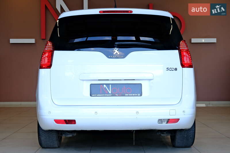 Микровэн Peugeot 5008 2014 в Одессе