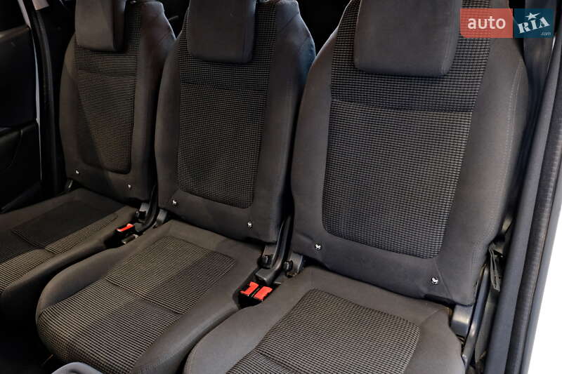 Микровэн Peugeot 5008 2014 в Одессе