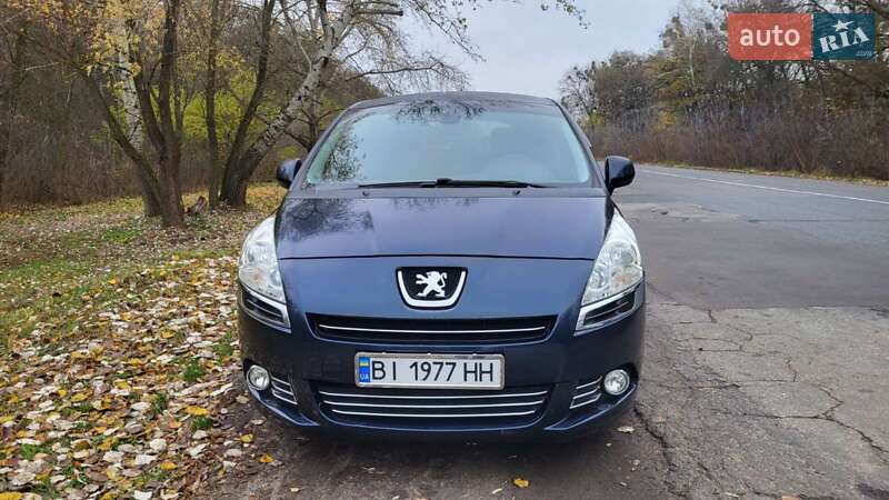 Микровэн Peugeot 5008 2009 в Миргороде