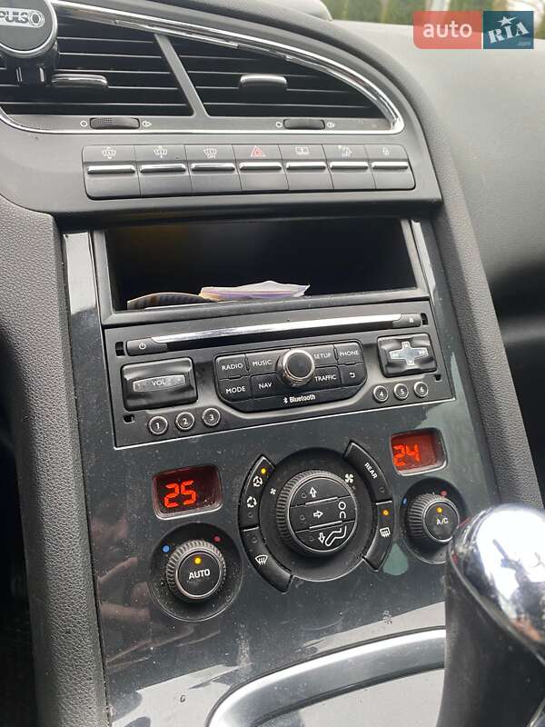 Мікровен Peugeot 5008 2014 в Хмельницькому