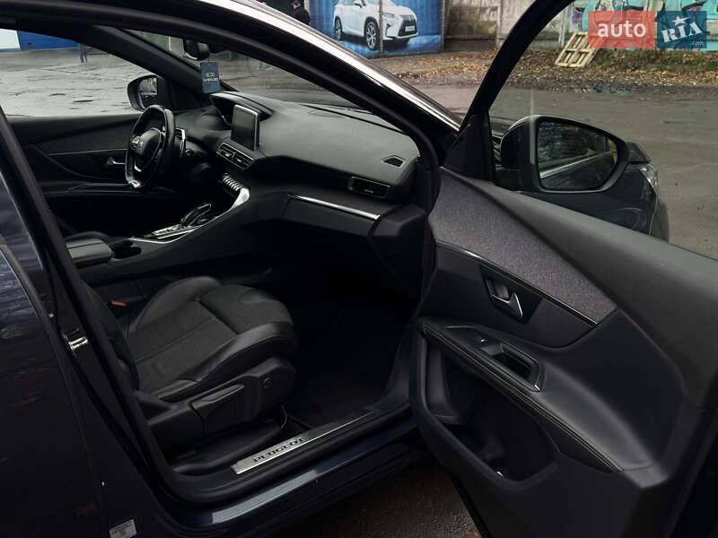 Внедорожник / Кроссовер Peugeot 5008 2018 в Львове фото 14 Внедорожник / Кроссовер Peugeot 5008 2018 в Львове