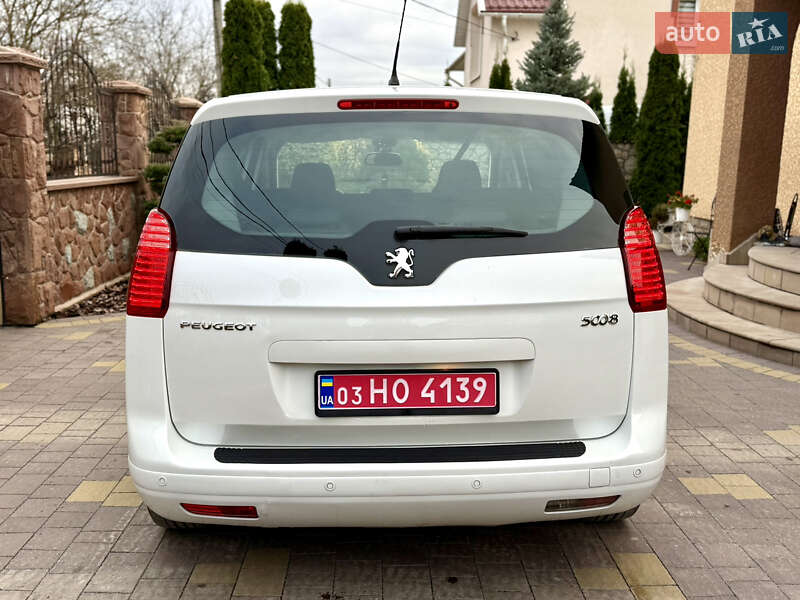Микровэн Peugeot 5008 2012 в Тернополе