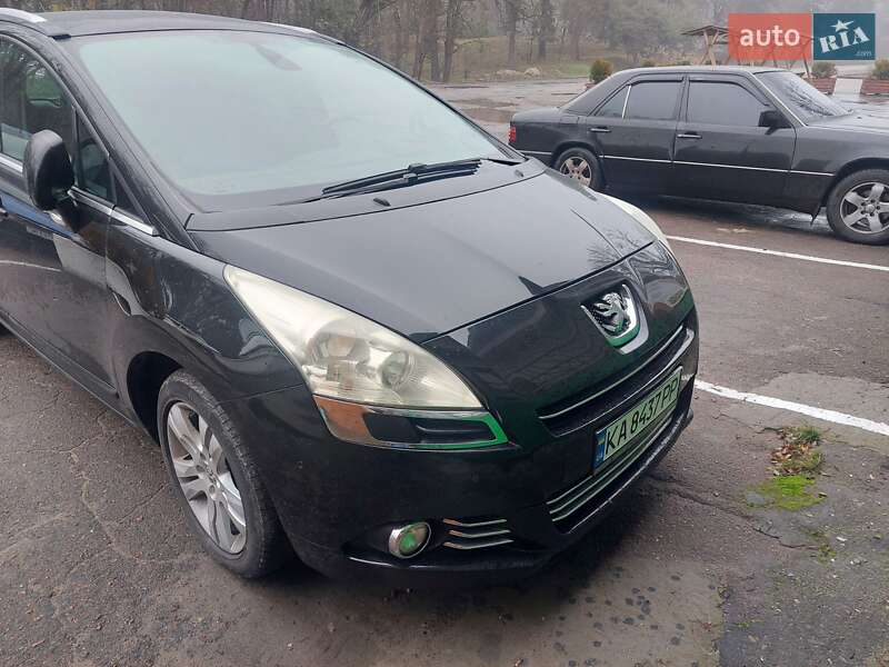 Микровэн Peugeot 5008 2010 в Каменке фото 4 Микровэн Peugeot 5008 2010 в Каменке