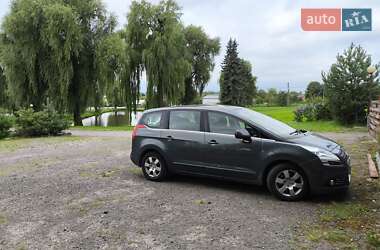 Мікровен Peugeot 5008 2010 в Шепетівці