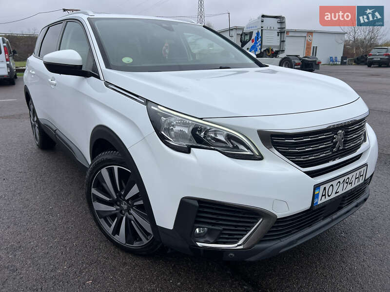 Внедорожник / Кроссовер Peugeot 5008 2017 в Ужгороде фото 4 Внедорожник / Кроссовер Peugeot 5008 2017 в Ужгороде