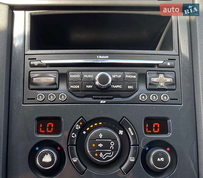 Микровэн Peugeot 5008 2013 в Ровно фото 13 Микровэн Peugeot 5008 2013 в Ровно