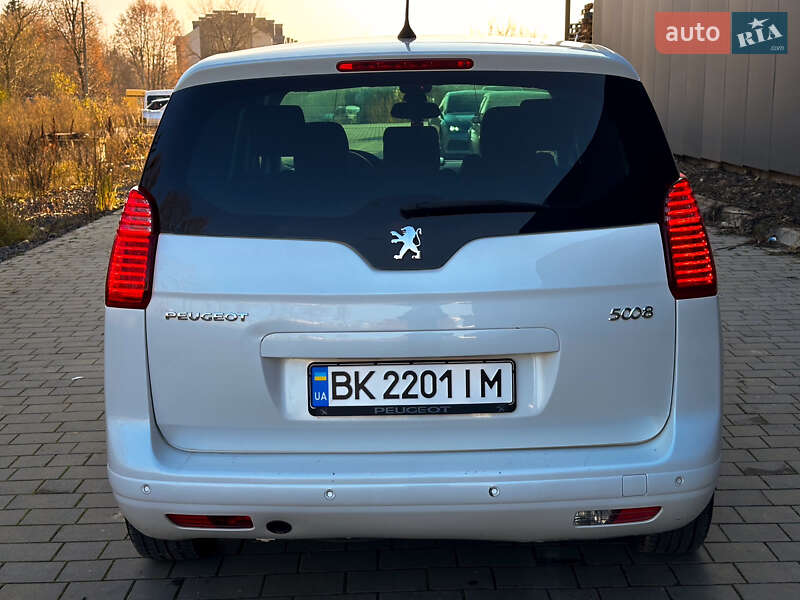 Микровэн Peugeot 5008 2011 в Хмельницком