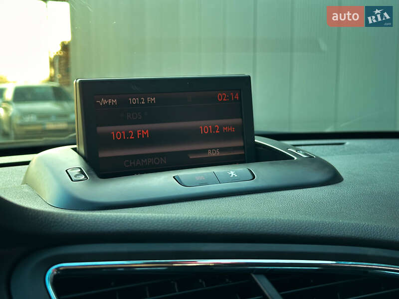 Микровэн Peugeot 5008 2011 в Хмельницком