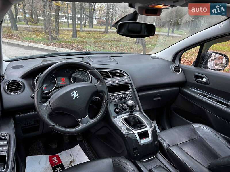 Микровэн Peugeot 5008 2010 в Запорожье фото 16 Микровэн Peugeot 5008 2010 в Запорожье