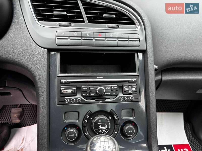 Микровэн Peugeot 5008 2010 в Запорожье фото 20 Микровэн Peugeot 5008 2010 в Запорожье