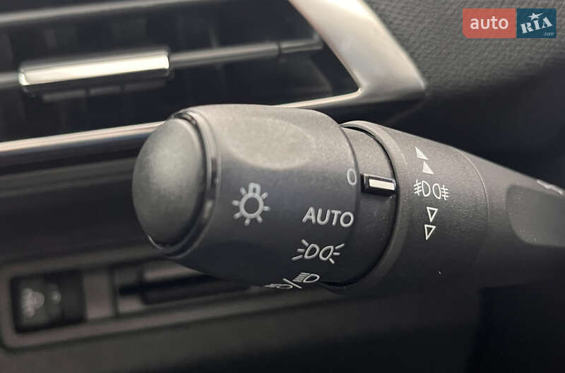 Внедорожник / Кроссовер Peugeot 5008 2019 в Львове фото 18 Внедорожник / Кроссовер Peugeot 5008 2019 в Львове