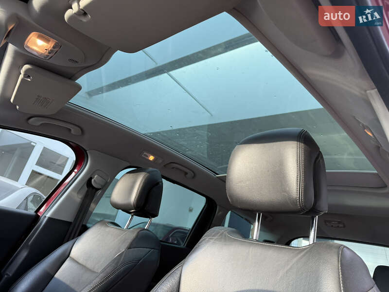 Микровэн Peugeot 5008 2010 в Николаеве фото 14 Микровэн Peugeot 5008 2010 в Николаеве