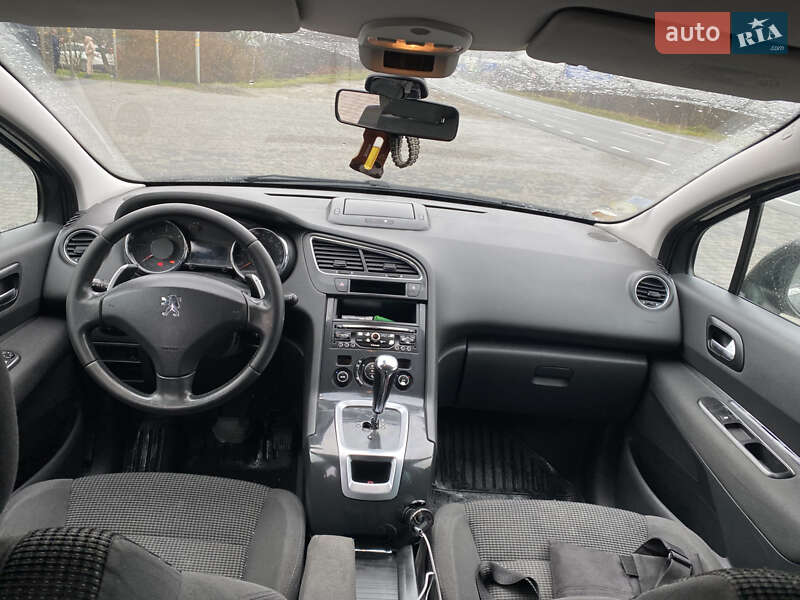 Микровэн Peugeot 5008 2013 в Надворной фото 9 Микровэн Peugeot 5008 2013 в Надворной