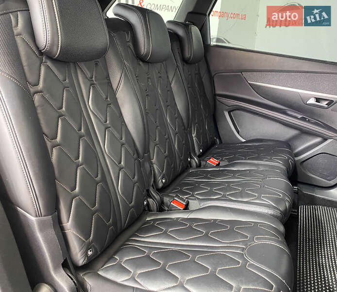 Позашляховик / Кросовер Peugeot 5008 2018 в Львові фото 11 Позашляховик / Кросовер Peugeot 5008 2018 в Львові