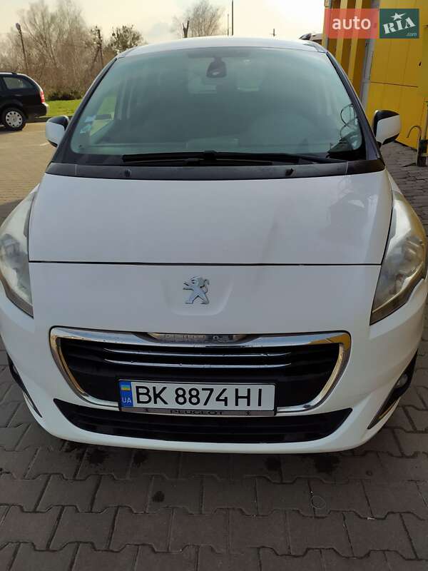 Peugeot 5008 2016