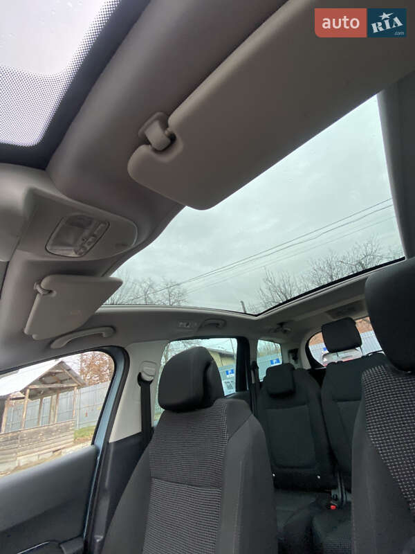 Микровэн Peugeot 5008 2010 в Виннице фото 13 Микровэн Peugeot 5008 2010 в Виннице