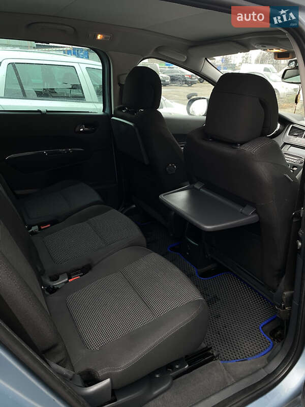 Микровэн Peugeot 5008 2010 в Виннице фото 18 Микровэн Peugeot 5008 2010 в Виннице