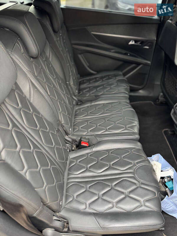 Внедорожник / Кроссовер Peugeot 5008 2019 в Львове фото 20 Внедорожник / Кроссовер Peugeot 5008 2019 в Львове