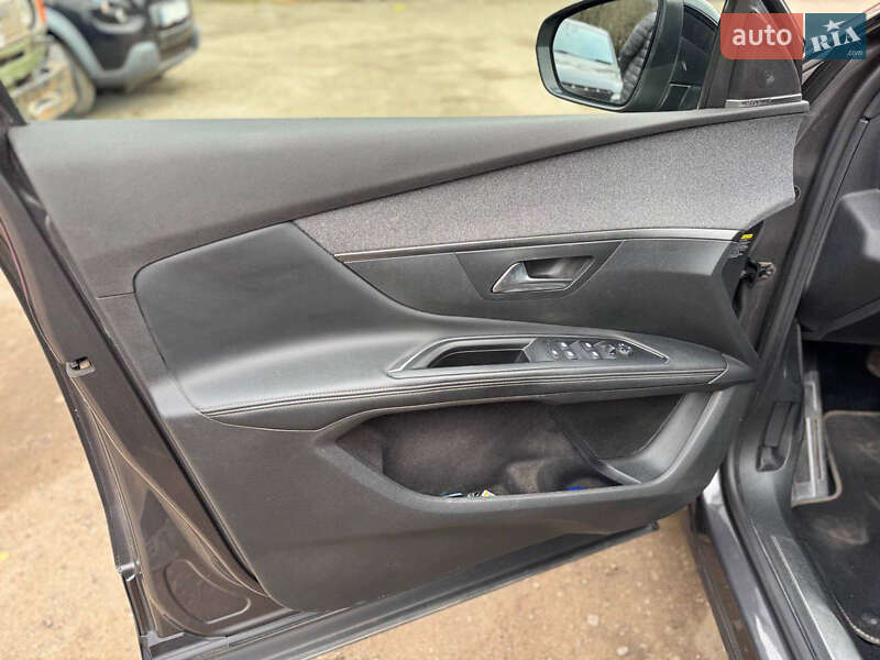 Внедорожник / Кроссовер Peugeot 5008 2019 в Львове фото 23 Внедорожник / Кроссовер Peugeot 5008 2019 в Львове