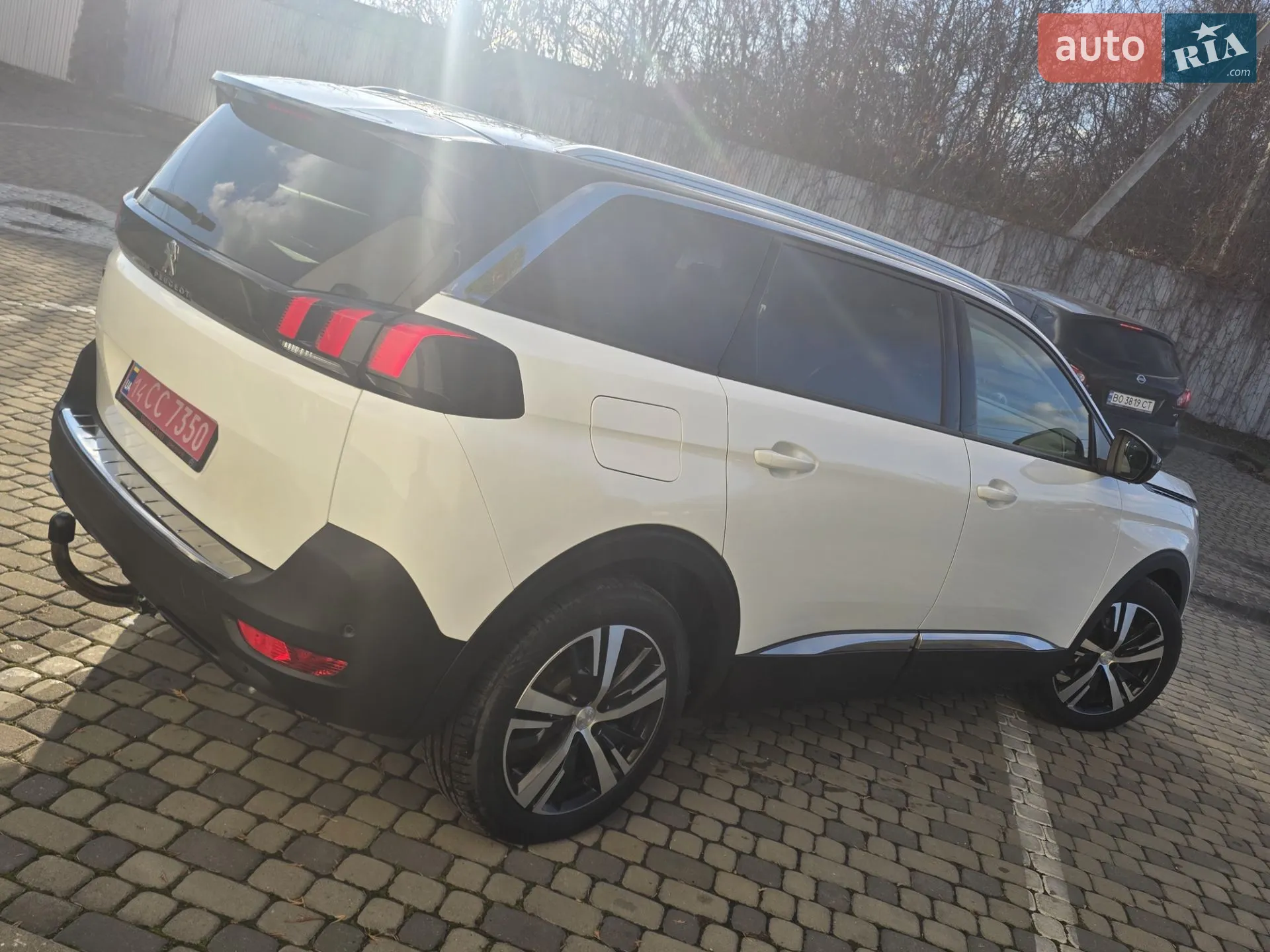 2019 Peugeot 5008 - мініатюра 17