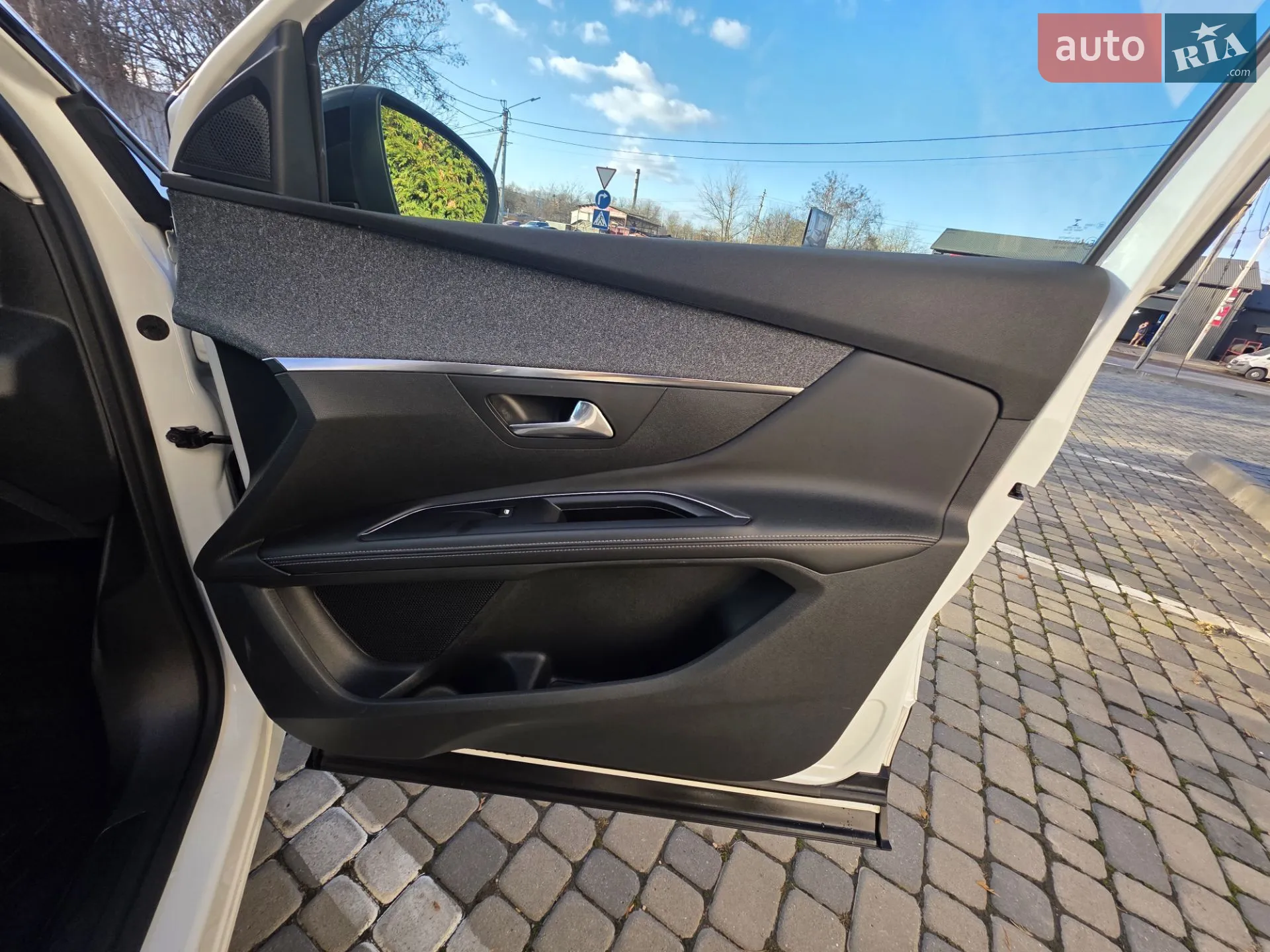 2019 Peugeot 5008 - мініатюра 48