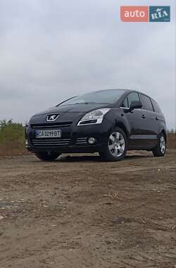 Микровэн Peugeot 5008 2010 в Черкассах