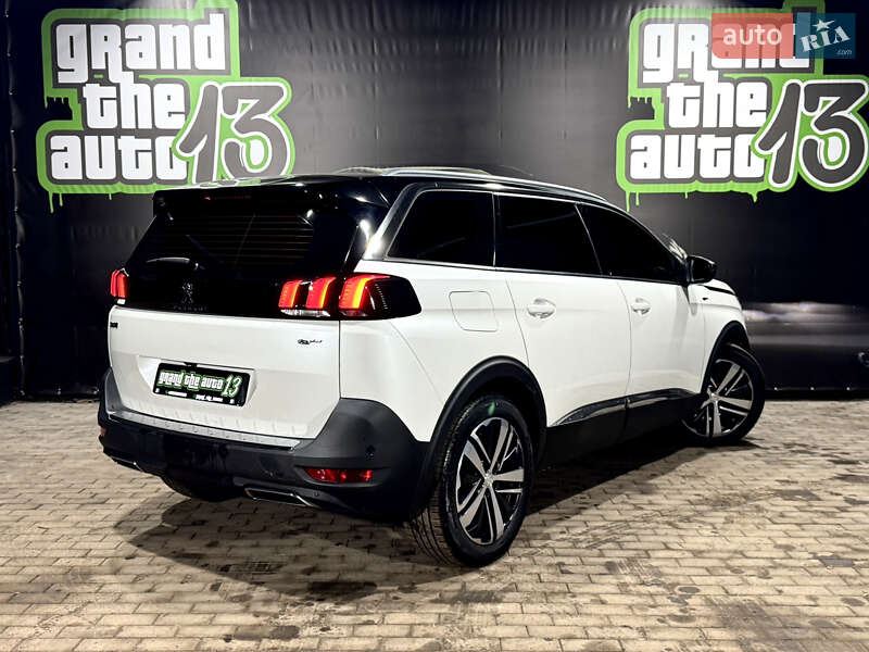 Внедорожник / Кроссовер Peugeot 5008 2018 в Одессе