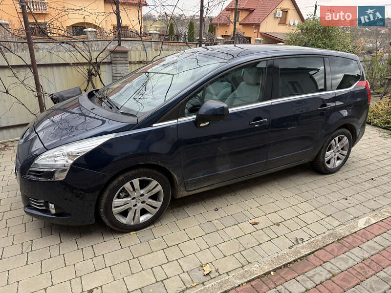 Микровэн Peugeot 5008 2009 в Трускавце
