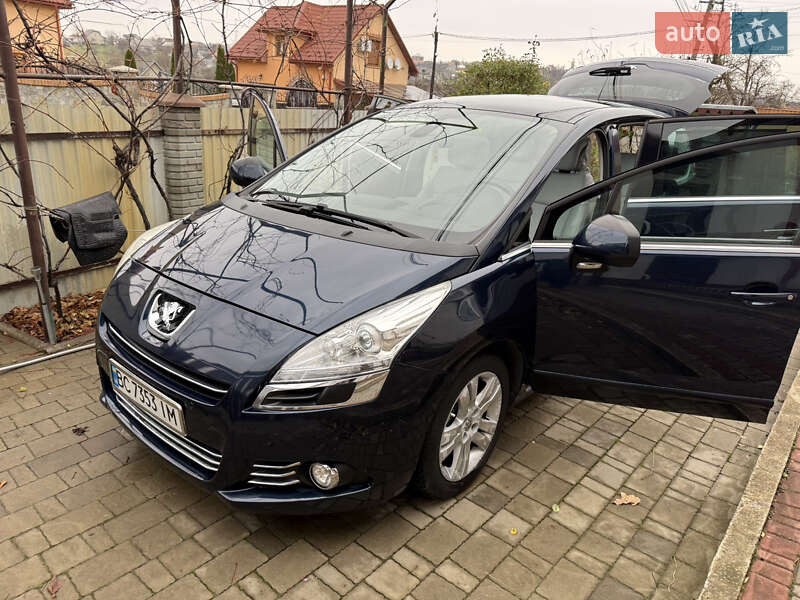 Микровэн Peugeot 5008 2009 в Трускавце