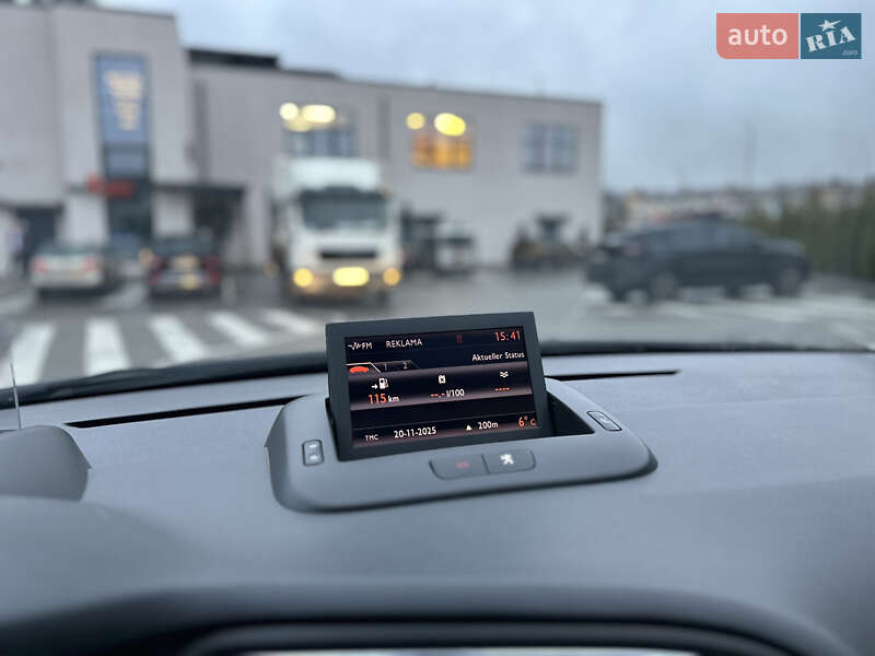 Микровэн Peugeot 5008 2011 в Ровно