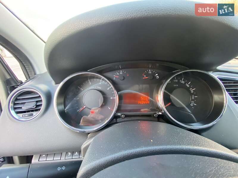 Микровэн Peugeot 5008 2012 в Хмельницком фото 53 Микровэн Peugeot 5008 2012 в Хмельницком