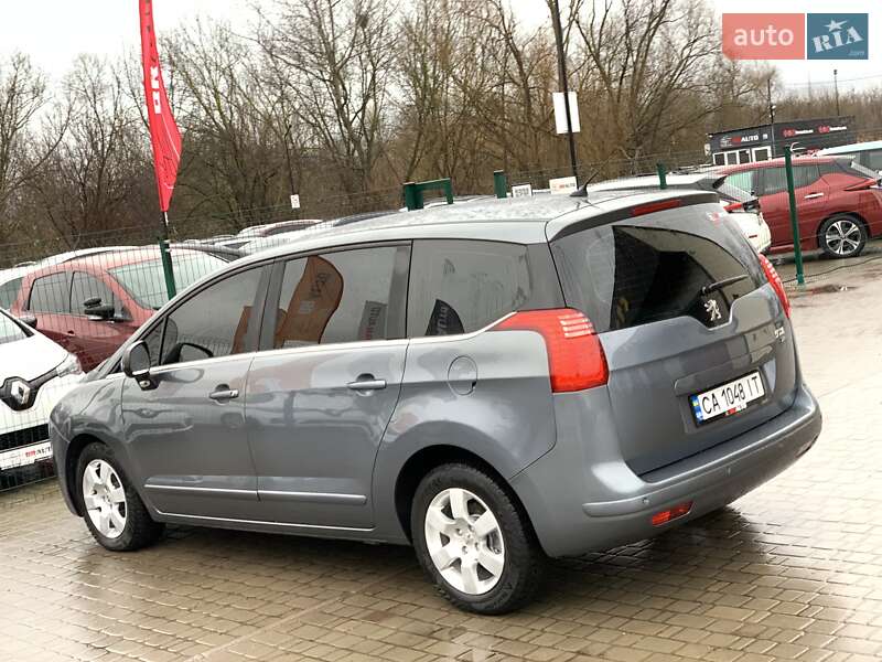 Мікровен Peugeot 5008 2011 в Бердичеві