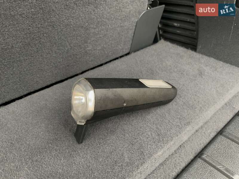 Мікровен Peugeot 5008 2011 в Бердичеві