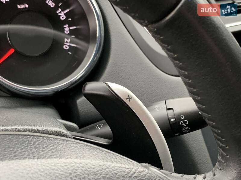 Мікровен Peugeot 5008 2011 в Бердичеві