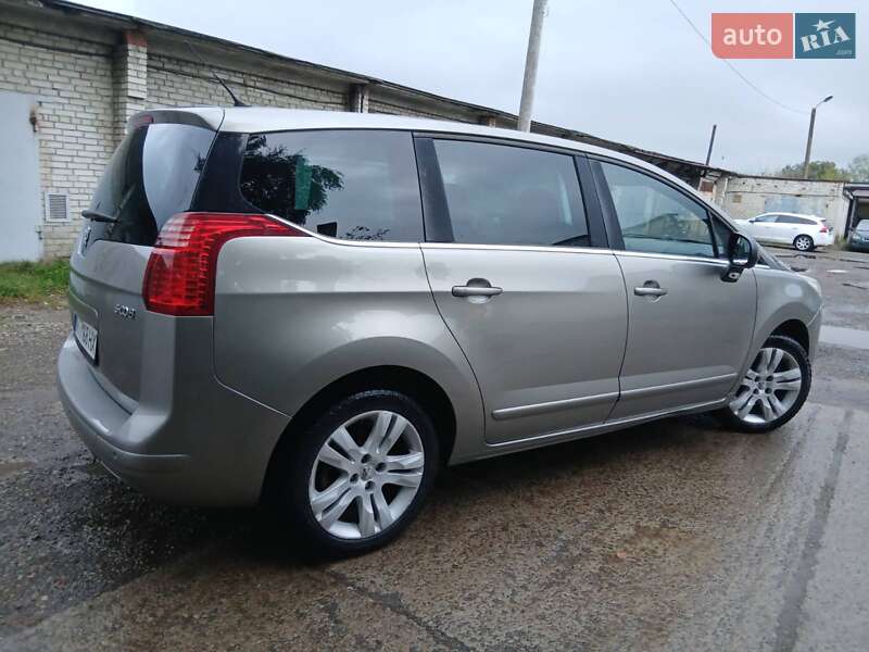 Микровэн Peugeot 5008 2009 в Калуше фото 7 Микровэн Peugeot 5008 2009 в Калуше