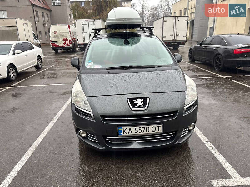 Peugeot 5008 2010