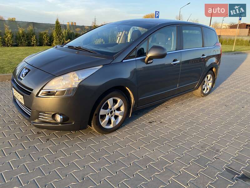 Мікровен Peugeot 5008 2010 в Вінниці