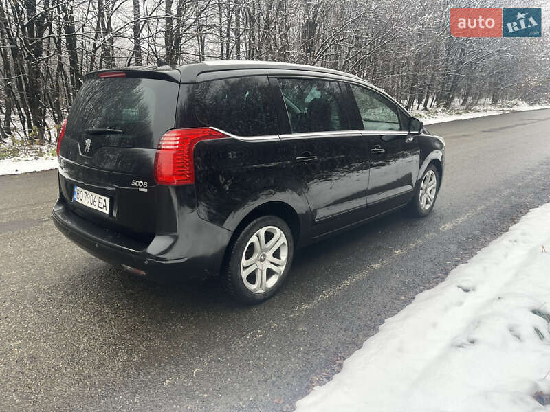 Микровэн Peugeot 5008 2013 в Тернополе