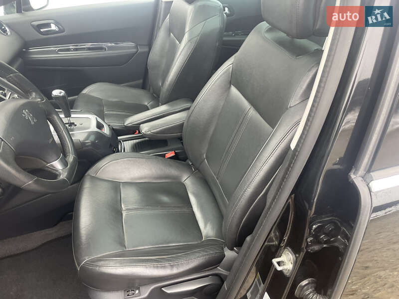 Микровэн Peugeot 5008 2013 в Тернополе