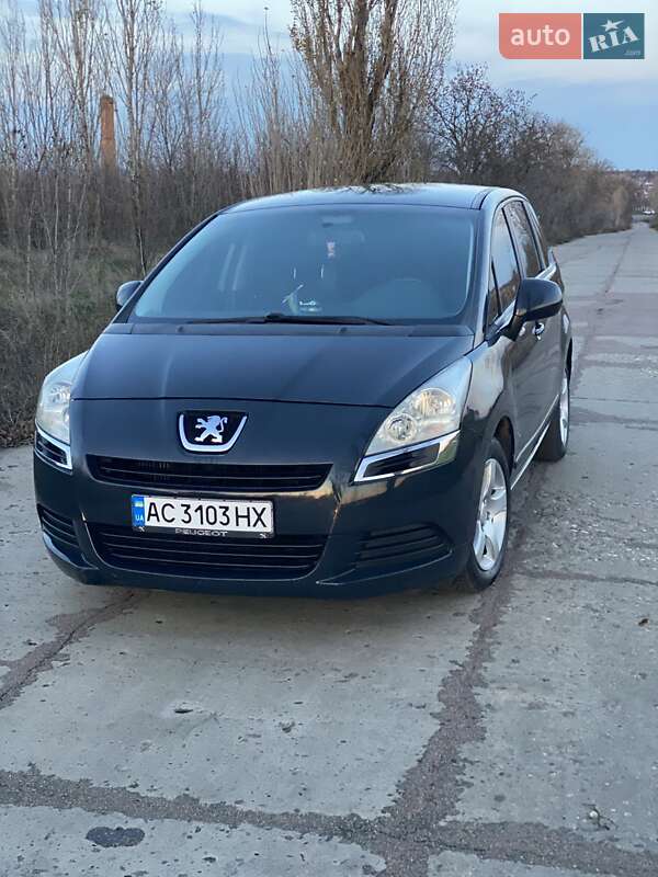 Peugeot 5008 2010